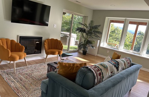 Front Royal Casa | Shenandoah Mountain House - Guest Suite