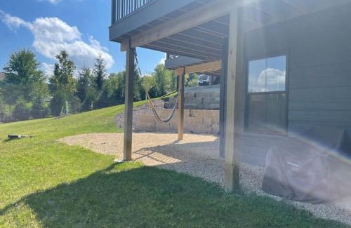 The Galena Territory Casa | Shenandoah Ridge Fall Escape - Hot Tub - Fire Pit - Scenic Galena Views