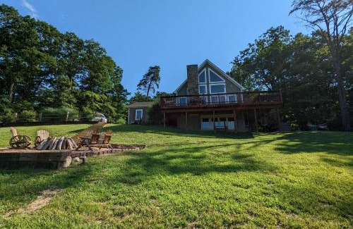 Front Royal Casa | Shenandoah Thunder Chalet Guest Suite