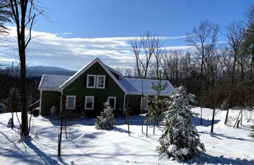 Front Royal Casa | Shenandoah Thunder Chalet Guest Suite