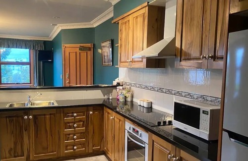 Hobart Casa | Sheoak House Private Self Contained 2 Bedroom Unit