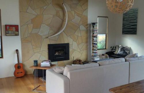 Falmouth Casa | Sheoakes Beach House- East Coast Tas