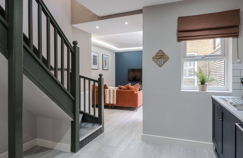 Askew Apartamento | Shepherds Bush | 1 Bed Duplex