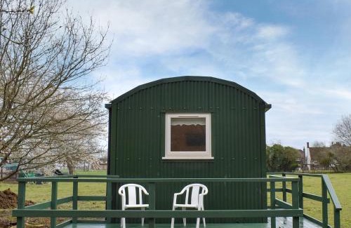 Five Oak Green Casa | Shepherds Hut 2 At Laddingford - Uk32534
