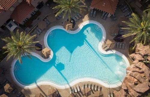 North Scottsdale Apartamento | Sheraton Desert Oasis Villa a 1-bedroom apartment w/fully equipped kitchenette.