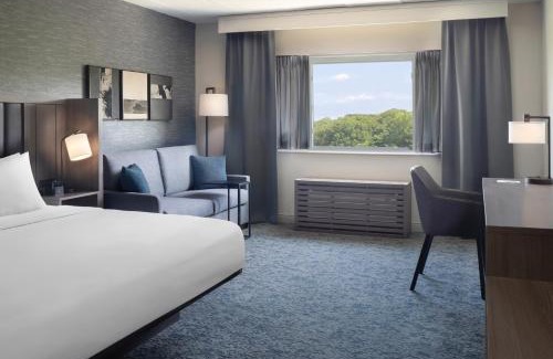 Framingham Hotel | Sheraton Framingham Hotel & Conference Center