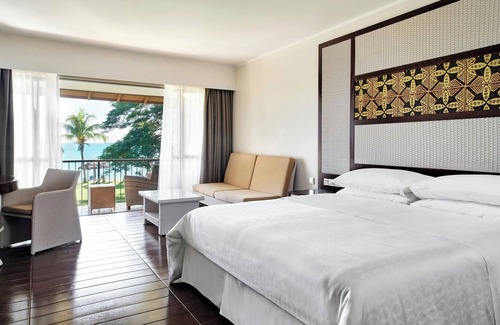 Mulifanua Complejo | Sheraton Samoa Beach Resort