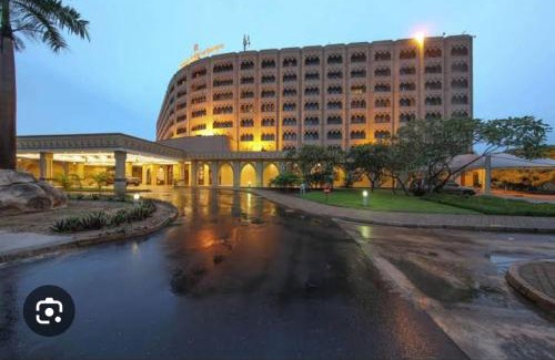 Dar es Salaam Hotel | Sheraton,Serena,holiday Inn