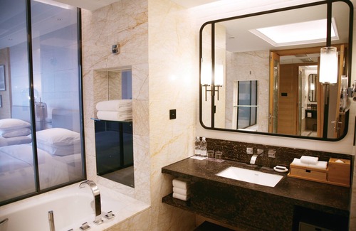 Jinqiao Hotel | Sheraton Shanghai Pudong Riverside