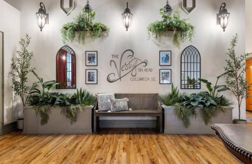 Columbia Apartamento | Sherlock - The Vestry on Read