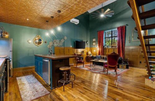 Columbia Apartamento | Sherlock - The Vestry on Read
