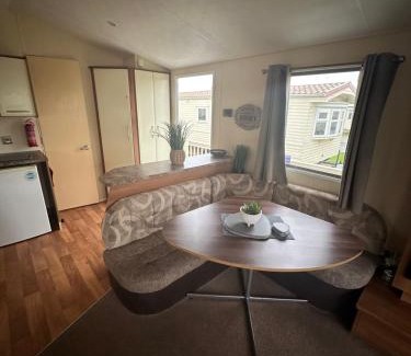 Chapel Saint Leonards Otro | Sherwood 473 SANTANAVAN 9