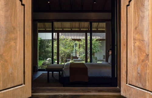 Sambahan Cama Y Desayuno | Shibumi Ubud - Room with Garden View - 15 Minutes to Ubud Center