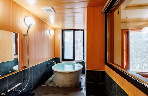 Shiga Highlands Casa | Shigakogen Milky Hot Spring Keikokunoyu