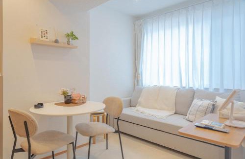 Chinatown Apartamento | SHIKA HOME 横滨中华街 高级公寓 适合家庭 多人 差旅 长期旅居送定期清洁服务 Luxury Family Business Trips Living near Chinatown キッチン完備 家族やグループに落ち着きある空間 長期滞在者向け定期清掃サービス