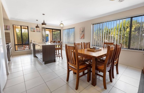Paynesville Casa | Shiloh House - Discover the balance of convenience and tranquility