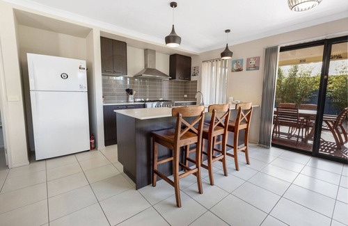 Paynesville Casa | Shiloh House - Discover the balance of convenience and tranquility