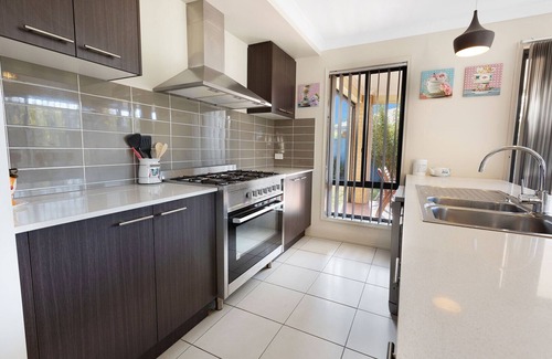 Paynesville Casa | Shiloh House - Discover the balance of convenience and tranquility