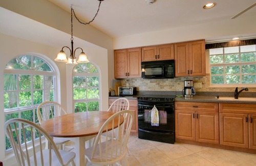 Heron's Landing Casa | Shimmering Shells:Peaceful & Serene Island Oasis Nestled in the Sanibel Bayou