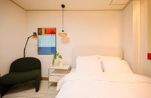 Wangsimniil-tong Apartamento | Shindang Cozy Stay, 5min Walk to Sangwangsimni Station, Fully Equipped 2-Room, Near Sindang & Dongdaemun