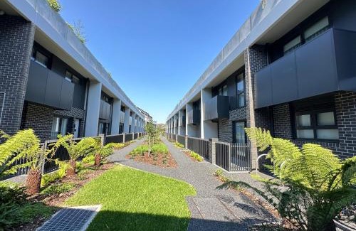 Keysborough Casa | Shine Keysborough High-end Family Home, Netflix, Top Location