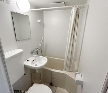 Kabukicho Apartamento | Shinjuku Center 新宿中心#Shinjuku kabukicho#3 min walk from subway#高速无限制网路#新装修高级公寓#大楼一层入口自动锁门Newly renovated#404