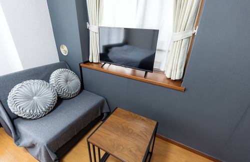 Kabukicho Apartamento | Shinjuku Kabukicho Stay! Up to 3 Guests, Walk to 6 Lines, Kids Under 6 Free