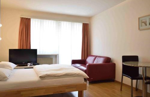 District 6 Apartamento | Shiny Studio in Zurich - Crown 37