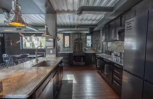 Royal Oak Casa | Shipping container home! Featured in several movies, shows, and articles.