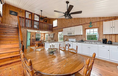 Sealevel Casa | Shipwrecked Shack Waterfront House Boat on Land