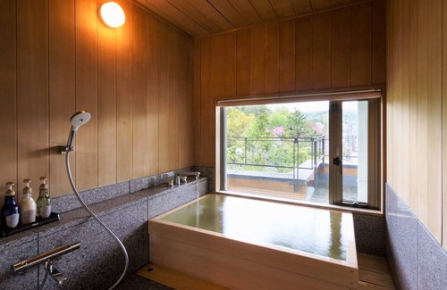 Tsukioka Onsen Casa | Shiratama no Yu Senkei