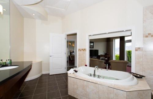 Okanagan-Similkameen Cabina | Shiraz Villa