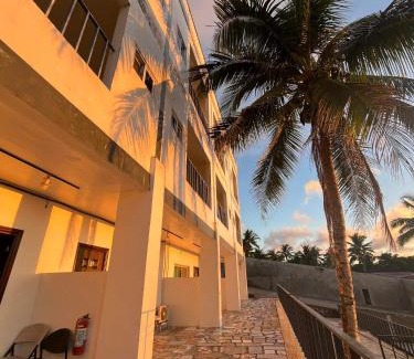 Silang Hotel | Shiri Hotel