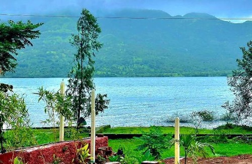 Mulshi Casa | Shisha the lake-touch home stay mulshi