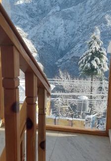 Brahmaur Apartamento | Shiv Gaura homestay Bharmour
