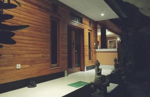Kutuh Kaja Hotel | Shiva House