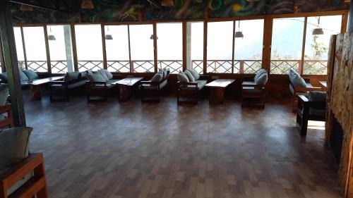 Tehri Complejo | SHIVA VALLEY RESORT