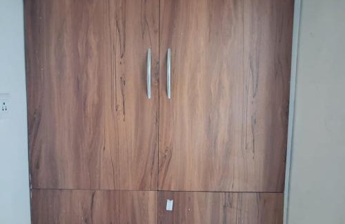 Raipur Casa | SHIVAY GUEST HOUSE & PG for short-stay near by BALCO MEDICAL CENTER,IIM, IIIT, HNLU, ITM, KALINGA UNIVERSITY, ADIWASI SANGHRALA,AND MANTRALAYA IN Naya raipur