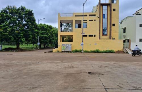 Raipur Casa | SHIVAY GUEST HOUSE & PG for short-stay near by BALCO MEDICAL CENTER,IIM, IIIT, HNLU, ITM, KALINGA UNIVERSITY, ADIWASI SANGHRALA,AND MANTRALAYA IN Naya raipur
