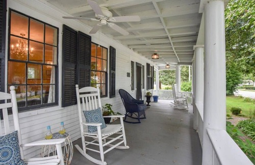 Yarmouth Port Casa | Shopping Restaurants 6 mins to Beach! AC!