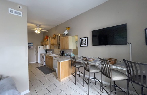 Atlantic Beach Casa | Shore 2 Please, pets ok/ocean view/walk 2 beach/free parking DUPLEX