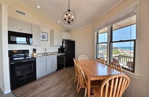 Buxton Cabaña | Shore Break Cottage- Steps to Beach- Incredible Views- Community Pool