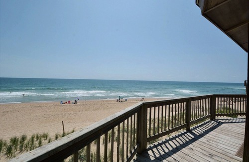 Buxton Cabaña | Shore Break Cottage- Steps to Beach- Incredible Views- Community Pool