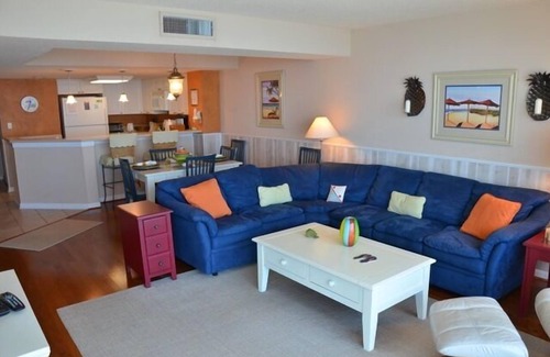 Crescent Beach Condominio | Shoreham II 9D - Hermosa decoración, vistas espectaculares!