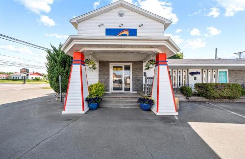 Shediac Hotel | Shores Inn & Hotel