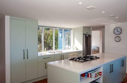 Tutukaka Casa | Shoreside - Tutukaka Holiday Home