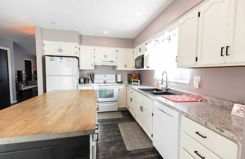 Sioux Falls Casa | Short Drive Away From Sioux Falls Shopping Hotspots