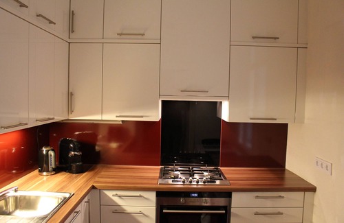 Leopoldstadt Apartamento | TODO INCLUIDO! Apartamento cerca del centro para 2-4 personas. ALQUILER A CORTO PLAZO 1 - 6 meses!
