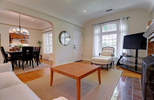 West Hollywood West Casa | Caminata corta a Beverly Hills