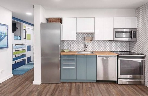 Whistler Cay Heights Apartamento | Short walk to ski hill! Condo in fun Whistler village, pet-friendly! Licensed